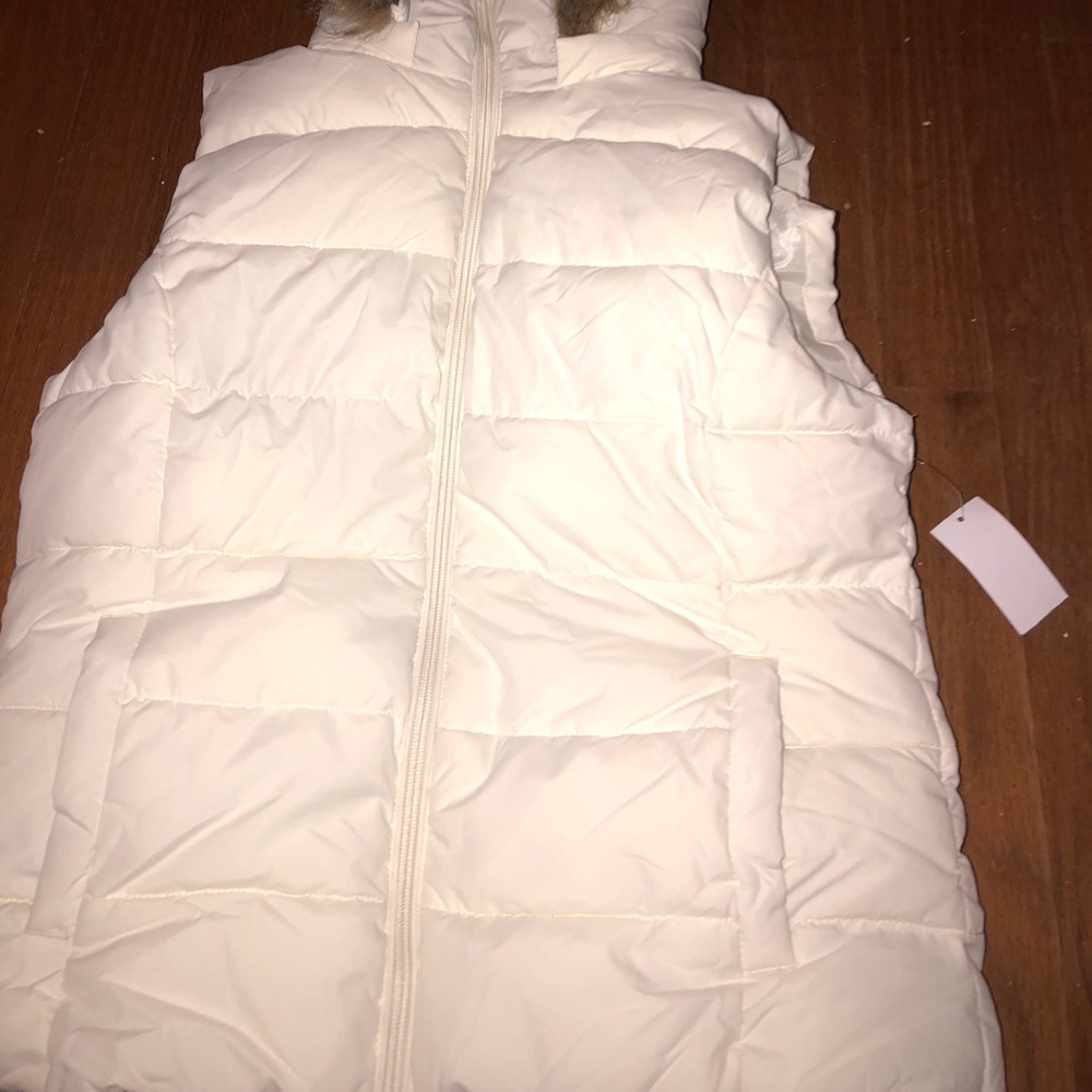 hooded vest